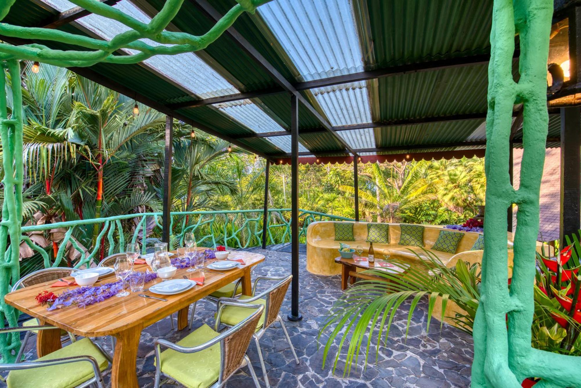 Puerto Viejo de Talamanca Tree House Beachfront Lodge מראה חיצוני תמונה