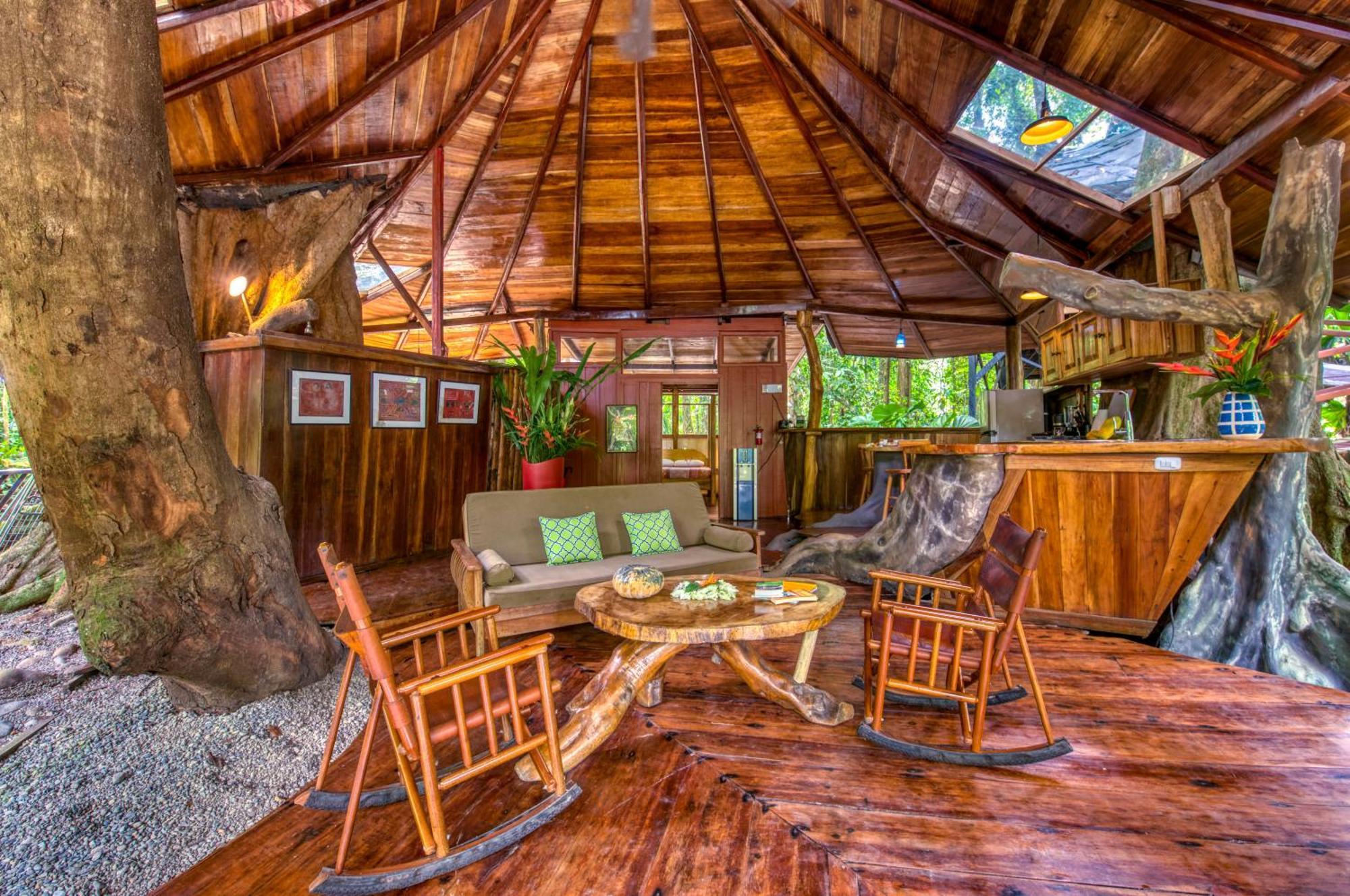 Puerto Viejo de Talamanca Tree House Beachfront Lodge מראה חיצוני תמונה