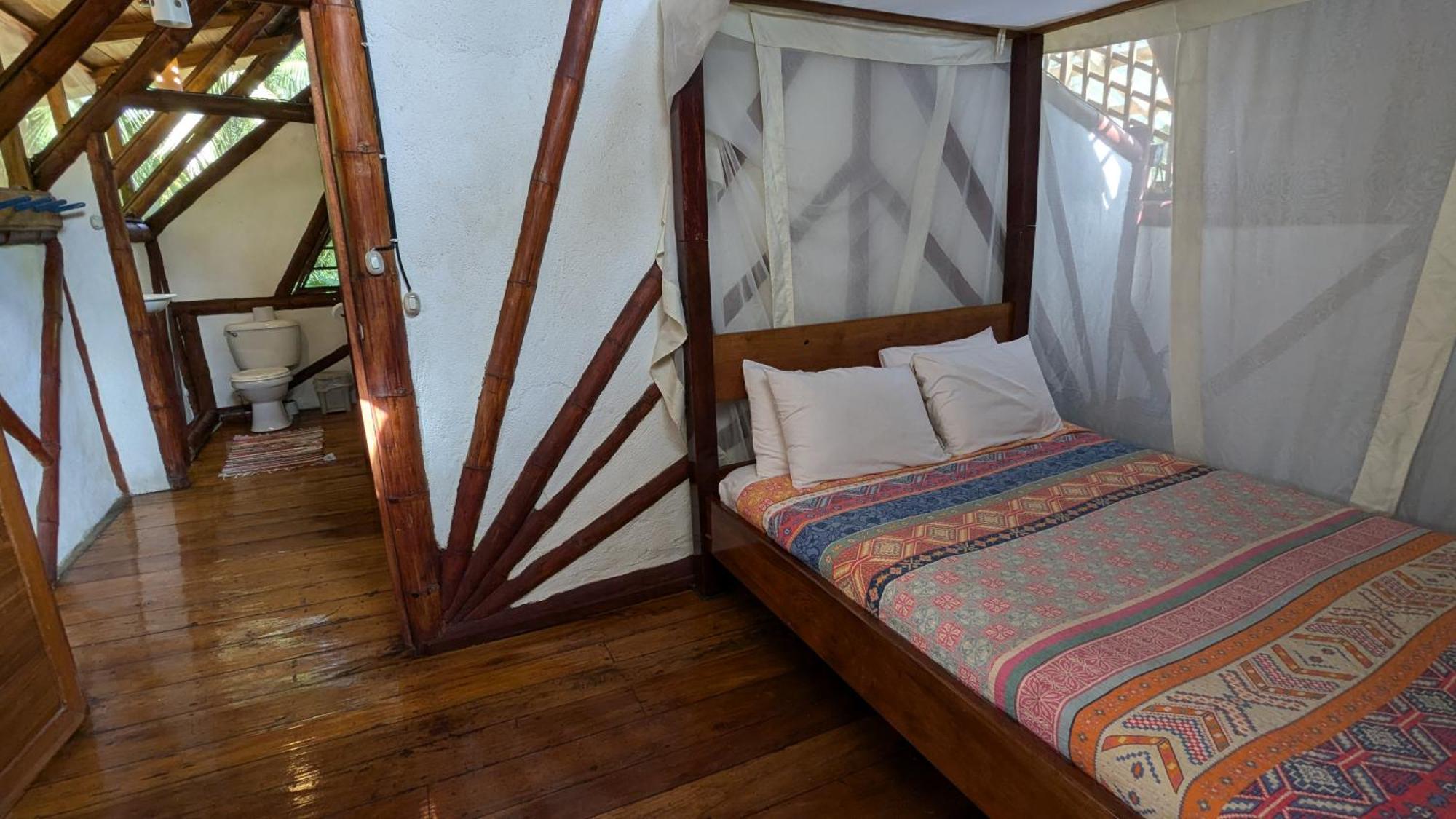 Puerto Viejo de Talamanca Tree House Beachfront Lodge מראה חיצוני תמונה