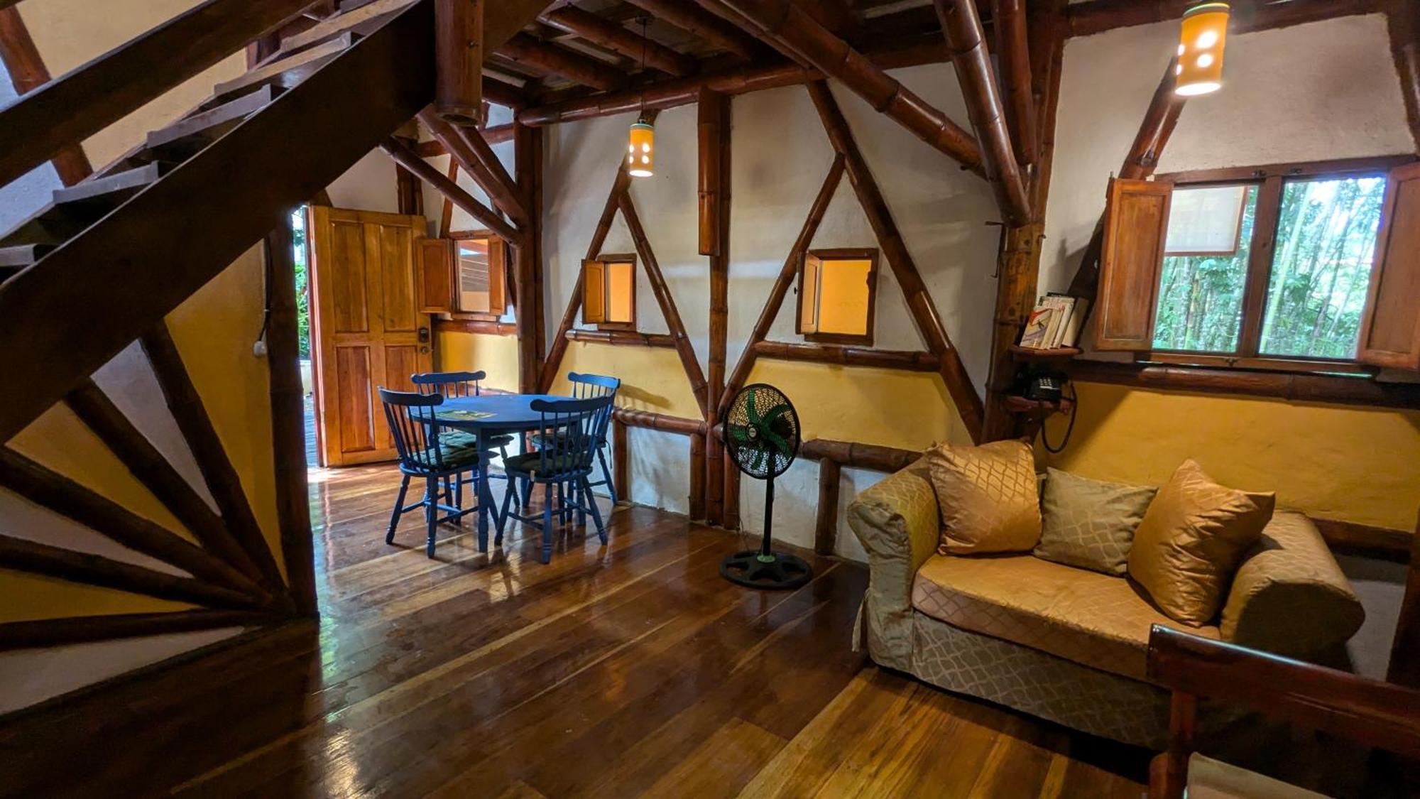 Puerto Viejo de Talamanca Tree House Beachfront Lodge מראה חיצוני תמונה