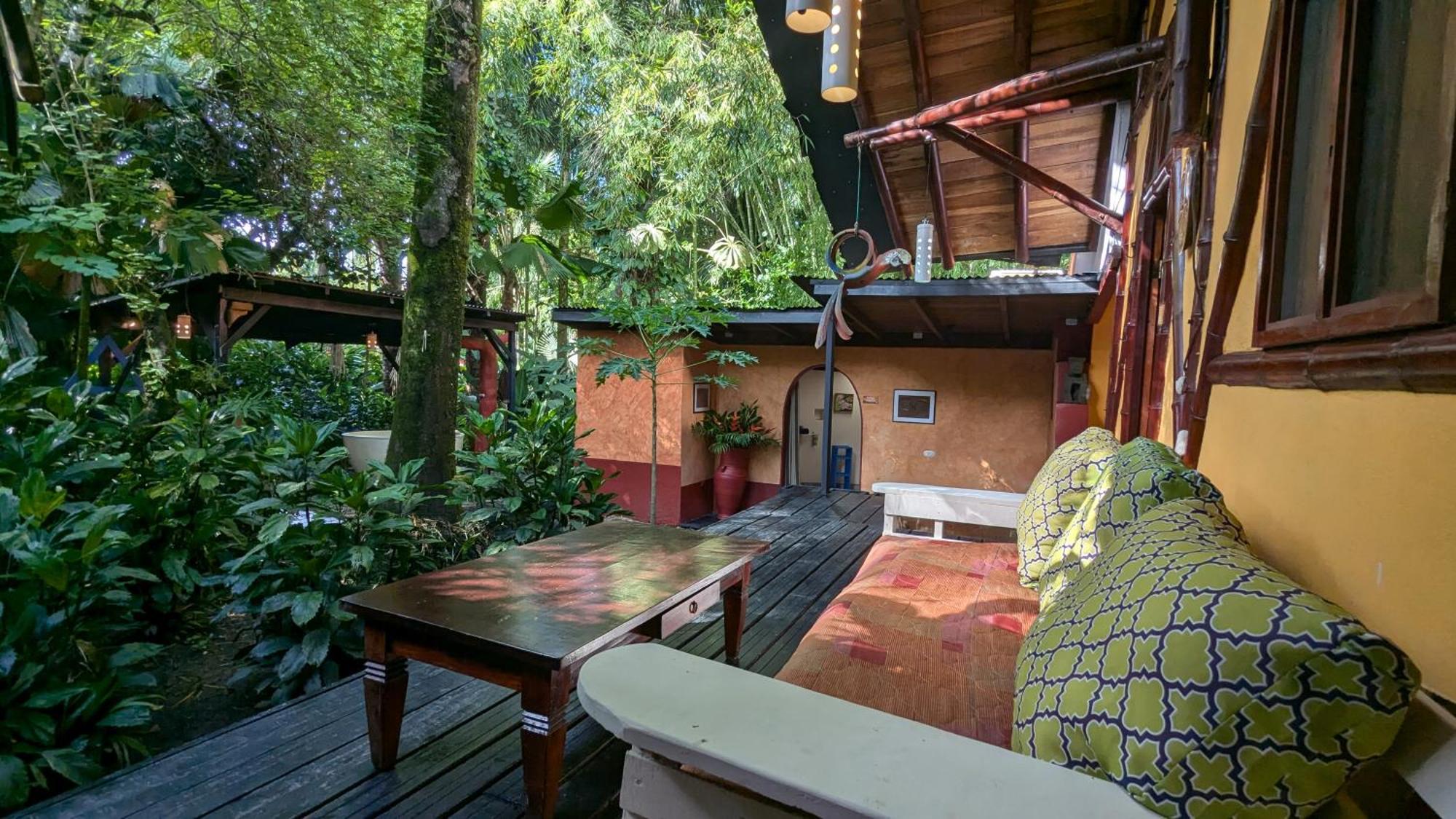 Puerto Viejo de Talamanca Tree House Beachfront Lodge מראה חיצוני תמונה